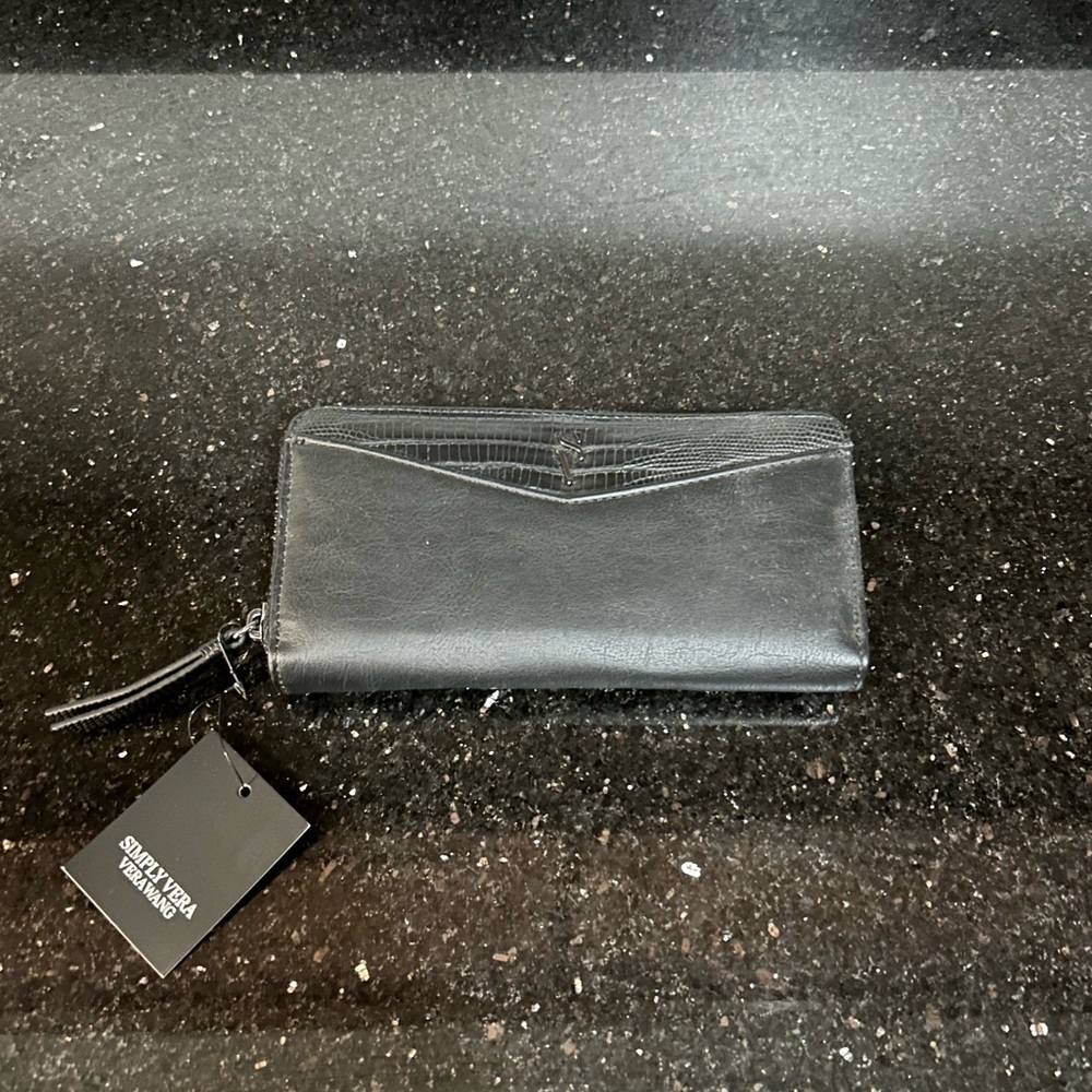 NWT Vera Wang Wallet